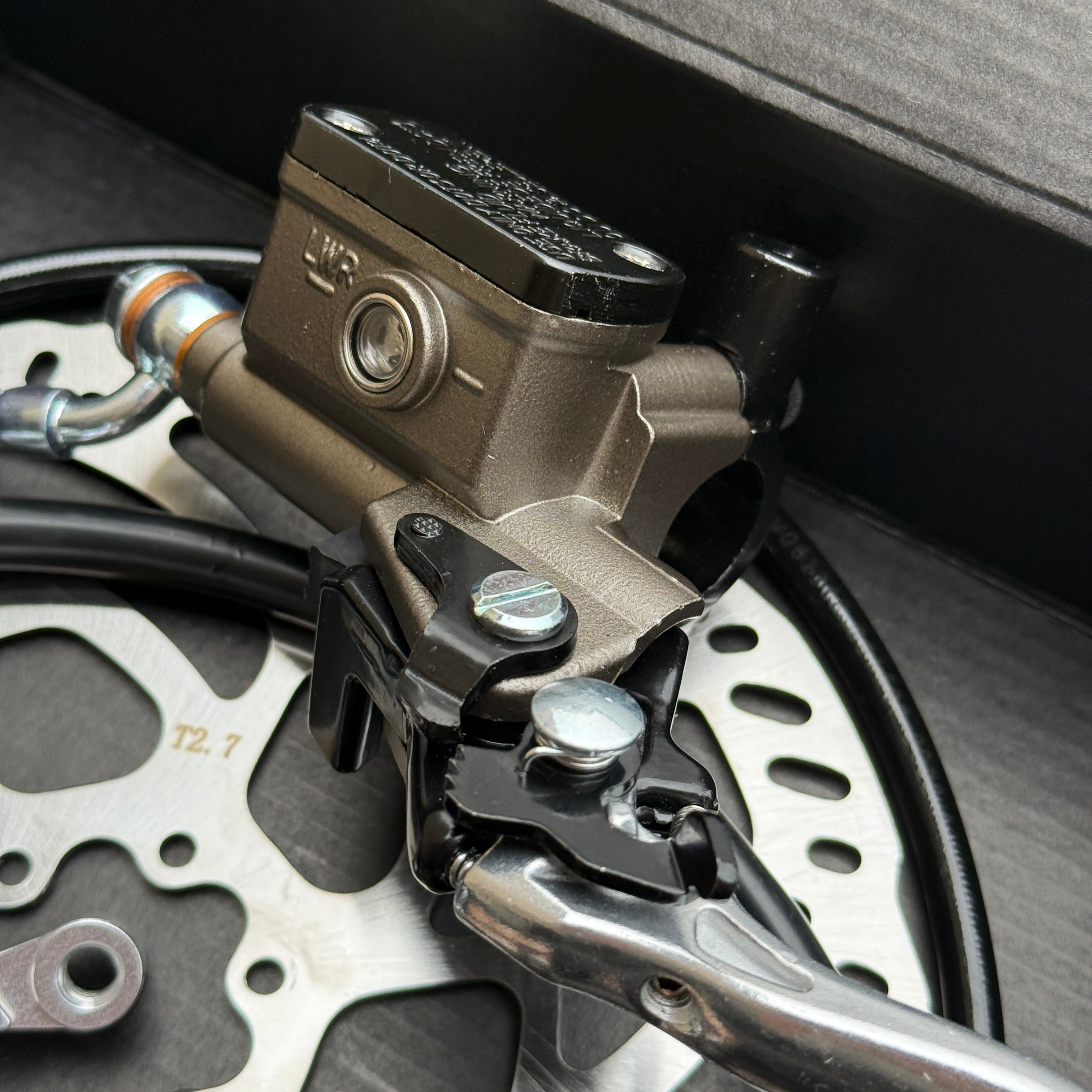 Pre-Bled Ultra Bee Brake Kit