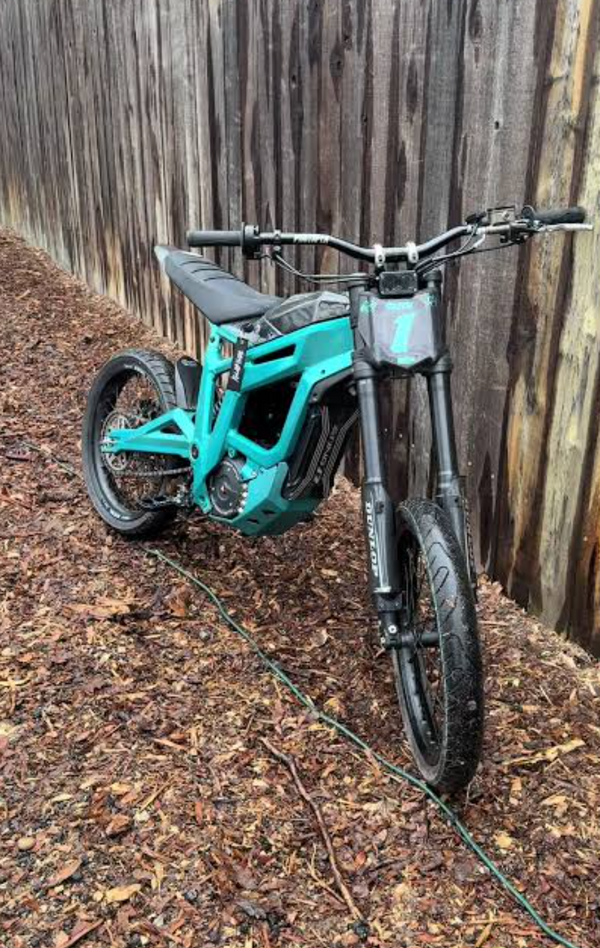 Talaria Sting/MX- Titanium Kit